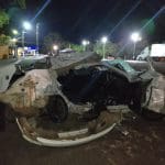 Imagem carro destruído após acidente na rodovia