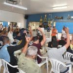 Imagem motoristas no sindicato aprovando indicativo de greve
