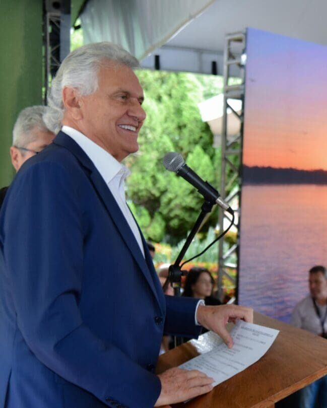 Imagem governador Ronaldo Caiado