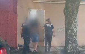 Imagem homem preso pela policia civil