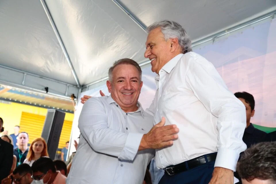 Imagem prefeito Vilmar Mariano e governador Ronaldo Caiado