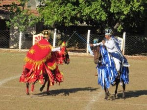 Imagem rei Mouro e Rei Cristão no campo de batalha