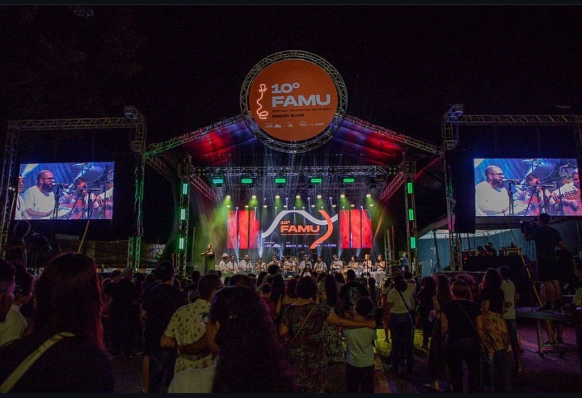 Palco do 10º Festival Anapolino de Música.