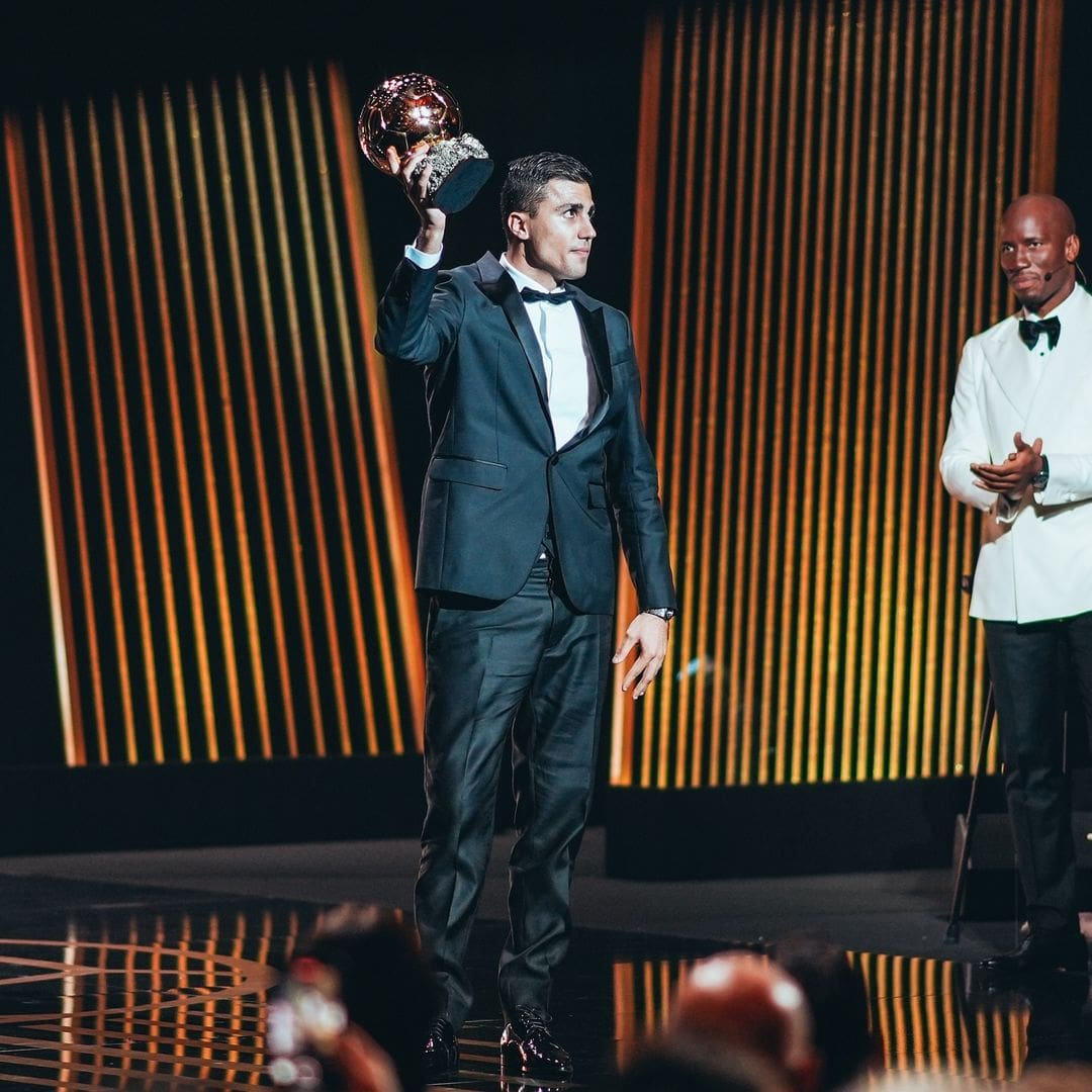 Meio campista Rodri eleito melhor do mundo