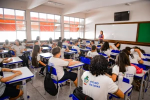 Vagas nas escolas em Goiás
