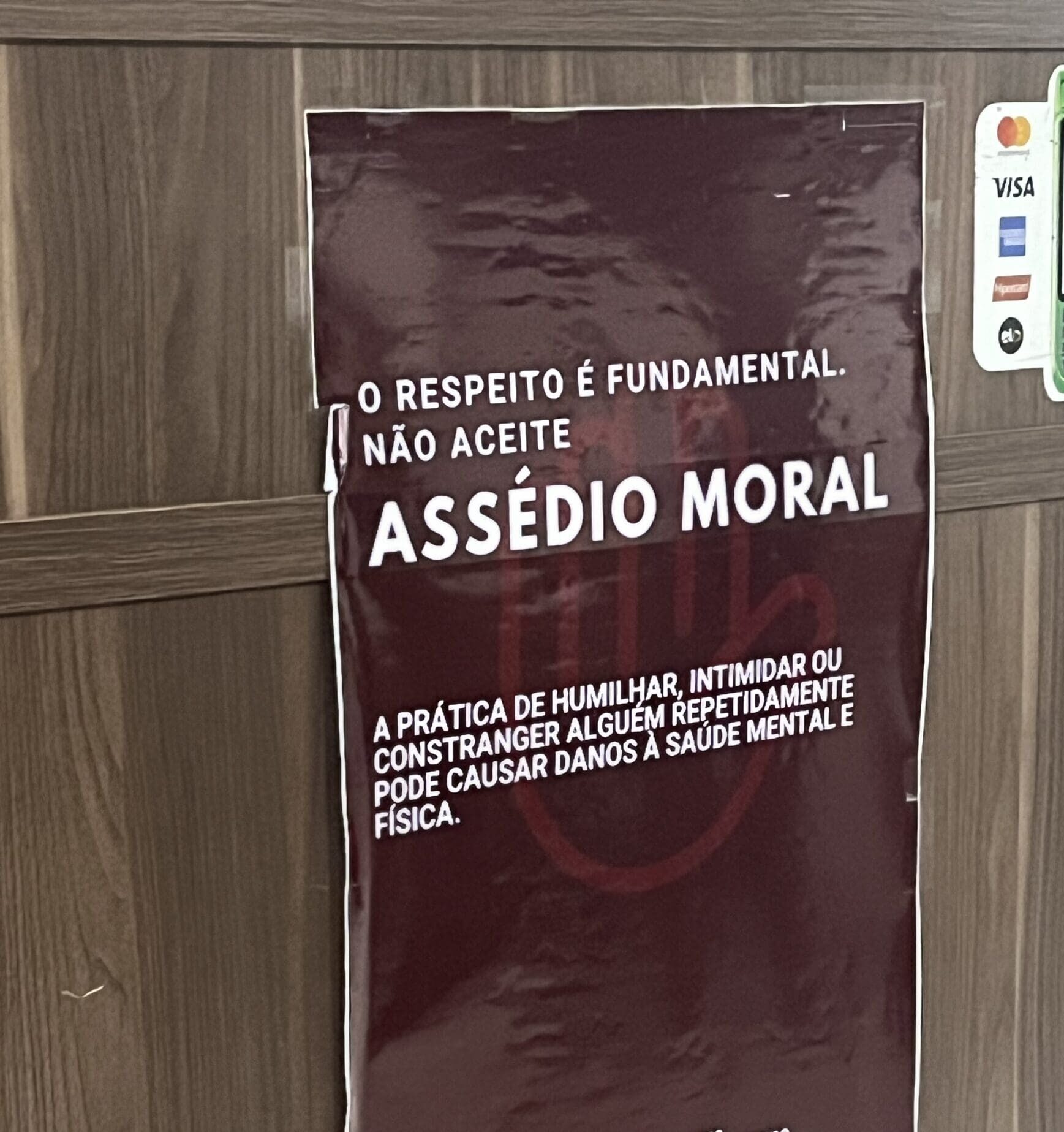 Imagem cartaz sobre Assedio Moral