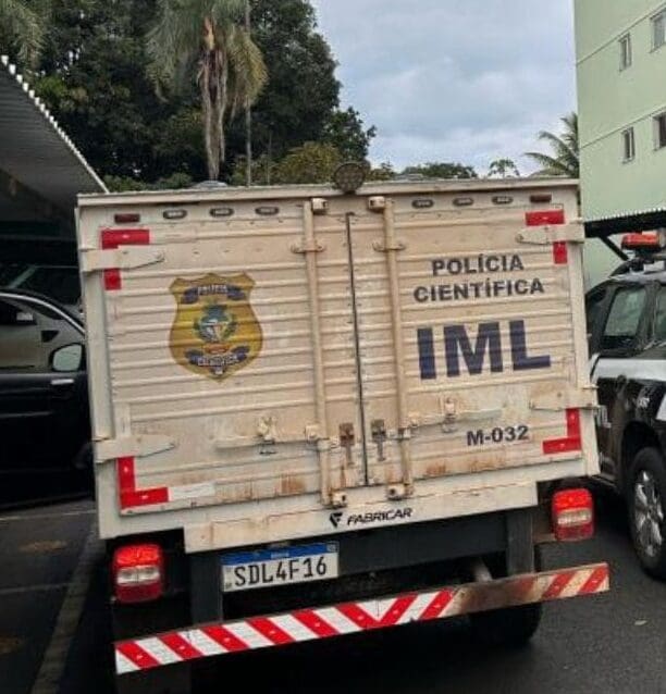 Imagem carro Instituto médico Legal