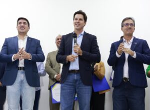 Imagem Daniel Vilela e prefeitos FGM