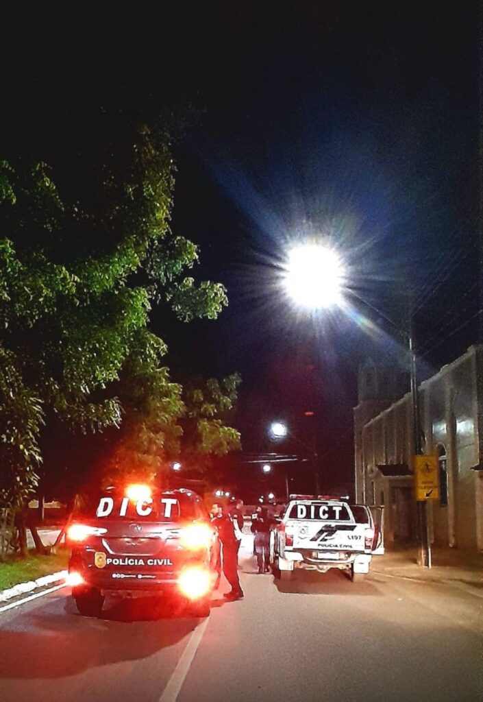 Imagem operação DICT viaturas na rua