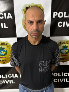 Imagem Homem preso na delegacia