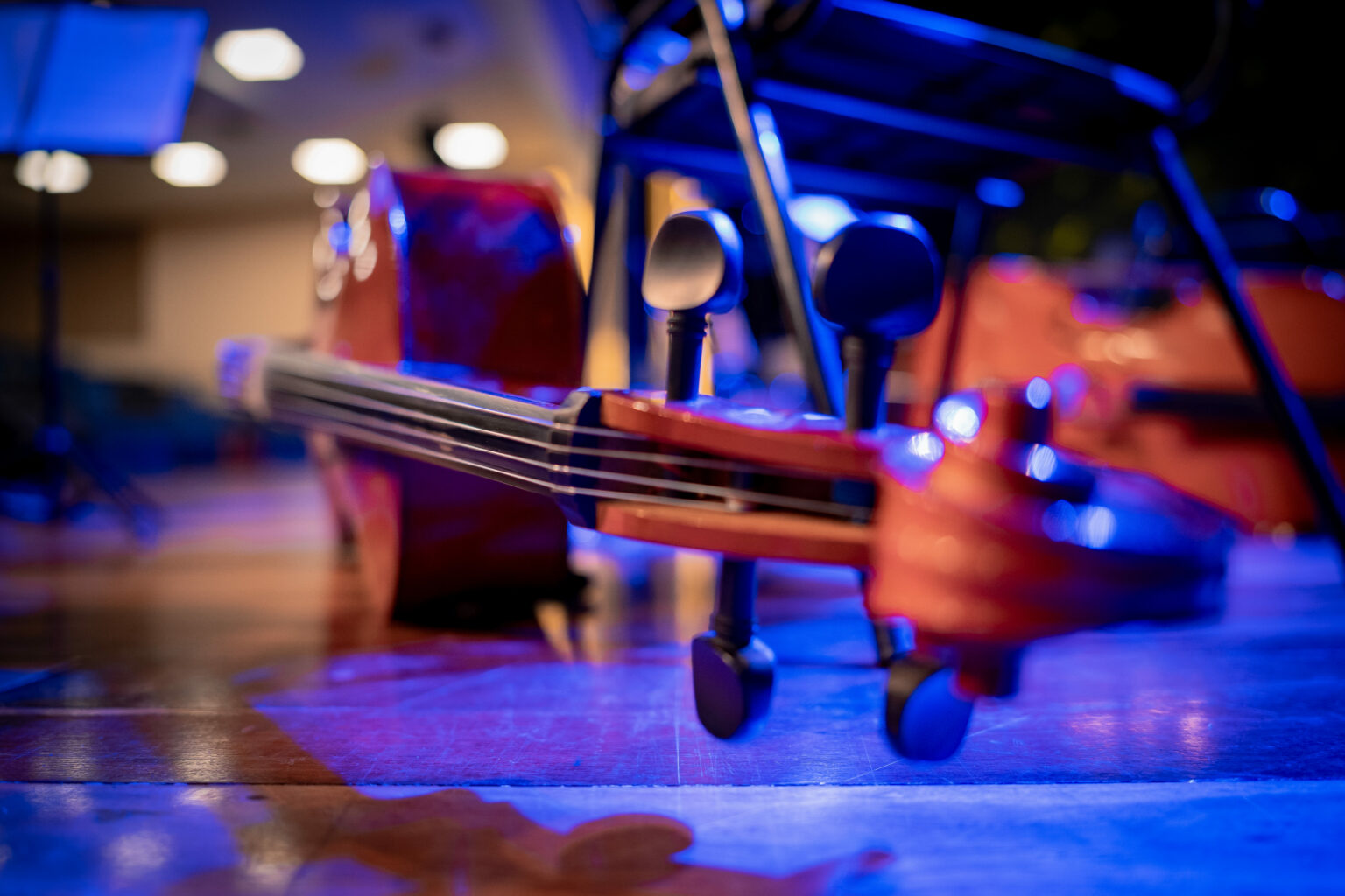 Imagem violino orquestra Jovem de Anápolis