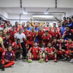 Imagem Time Anapolina vestiário, comemoração após vitória em casa