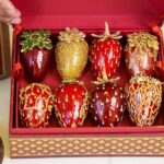 Imagem Morangos do amor dentro de uma caixa