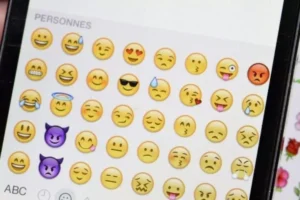Imagem diversos emojis