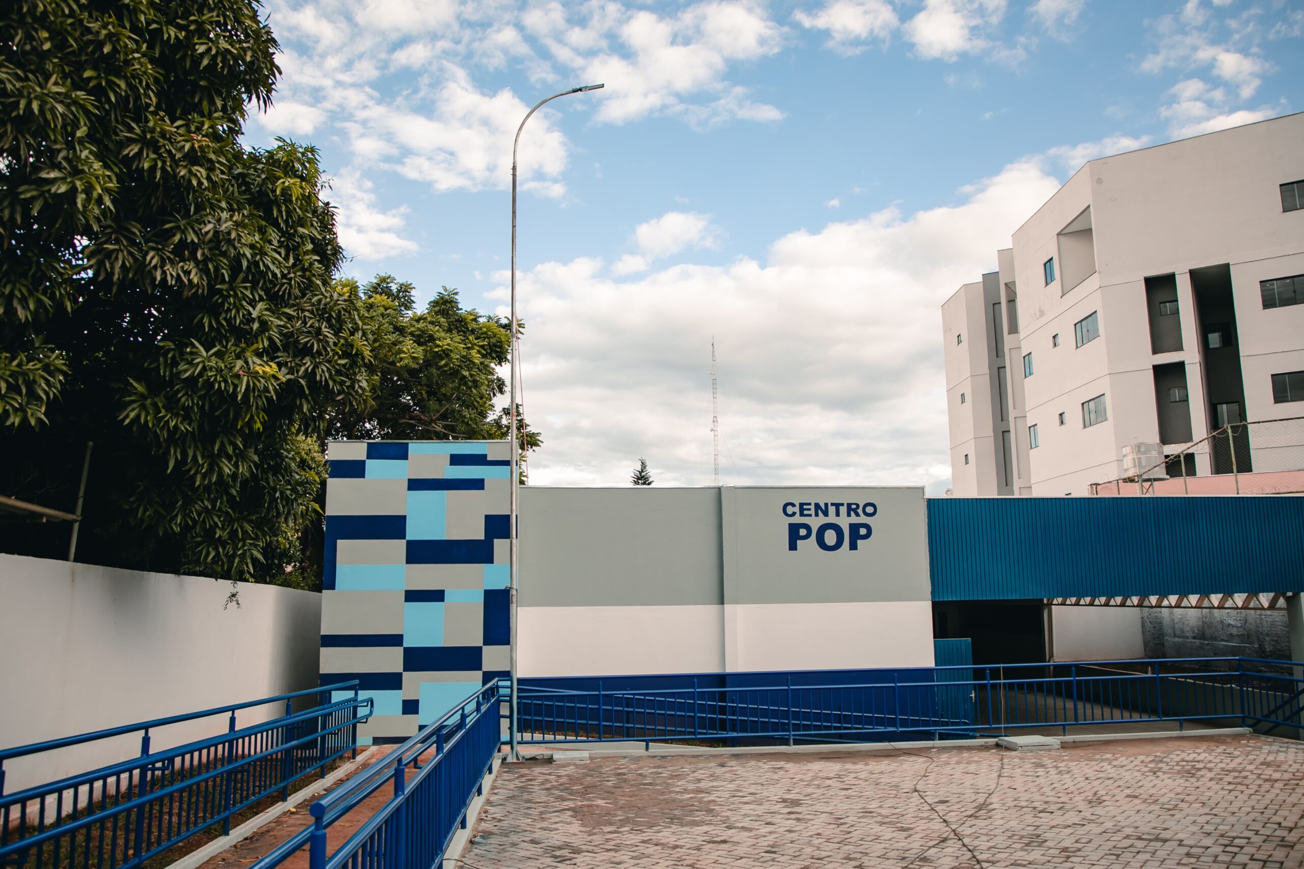 Imagem entrada do Centro pop de Anápolis