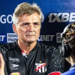 Imagem Luiz Carlos Winck, concedendo entrevista