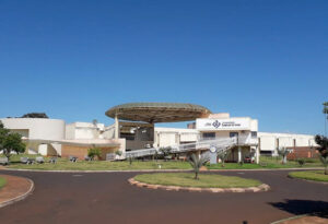 Imagem fachada UEG em Itumbiara,
