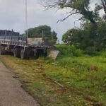 Imagem Caminhão acidente