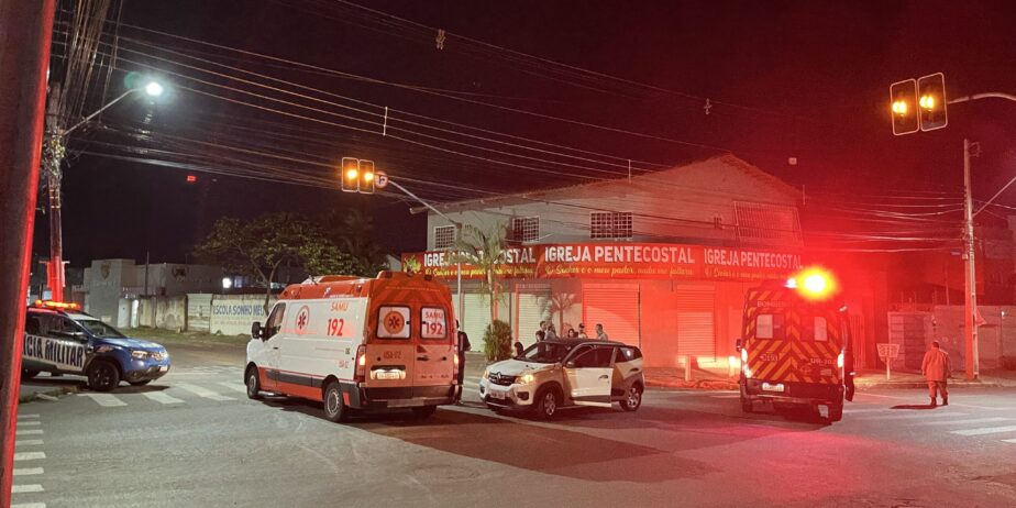 Homem sofre mal súbito e morre dentro de carro no bairro Jundiaí, em Anápolis
