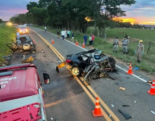 Imagem acidente grave rodovia