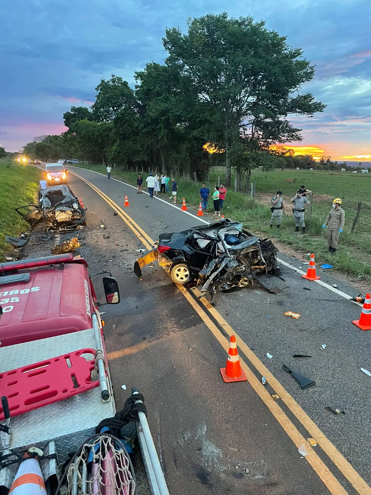 Imagem acidente grave rodovia