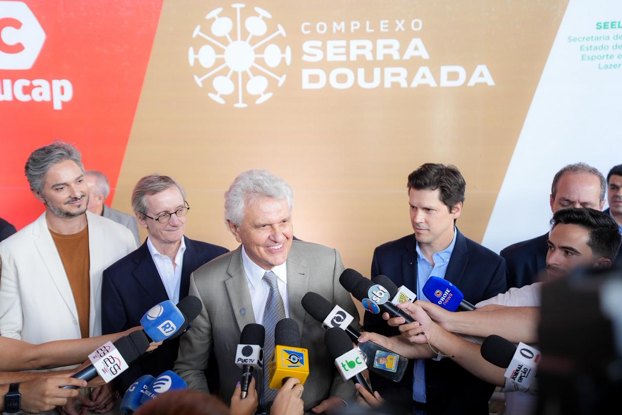 Imagem coletiva de imprensa governador