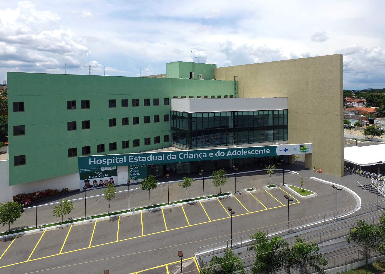 Imagem entrada Hospital Estadual da Criança e do Adolescente