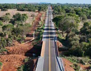 Imagem obra pavimentação asfaltica