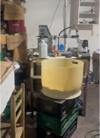 Operação revela fábrica clandestina de rótulos falsificados e produtos vencidos em Anápolis