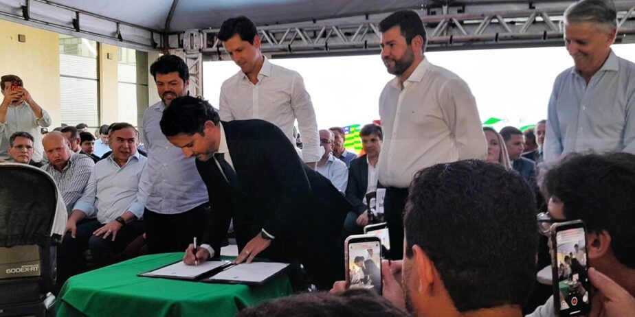 Daniel Vilela empossa Luiz Antônio Rosa na Codego com foco na revitalização do Daia