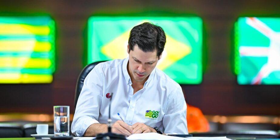 Daniel Vilela promove ajustes no primeiro escalão e mantém continuidade no Governo