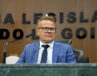 Deputado Eliel Júnior toma possa na Alego e substitui Adailton. (Foto: Maykon Cardoso)