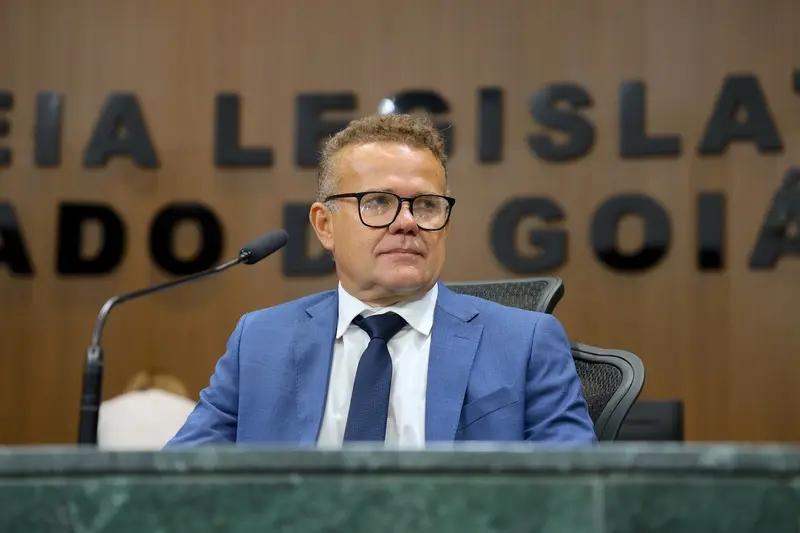 Deputado Eliel Júnior toma possa na Alego e substitui Adailton. (Foto: Maykon Cardoso)