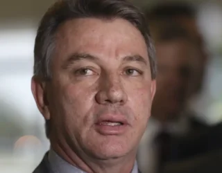 Imagem homem olhando para o lado Ex-governador de Roraima, Antonio Denarium é goiano. (Foto: Antônio Cruz/EBC)