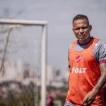 Janderson - Atacante - Vila Nova (Foto - Roberto Corrêa)