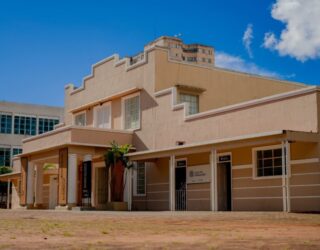 Imagem Centro Cultural Ulysses Guimarães, na Praça Bom Jesus