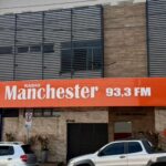 Imagem fachada de entrada Rádio Manchester