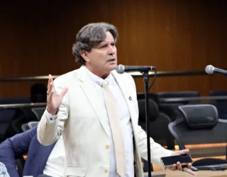 Denúncia de Mabel no MP diz que Clécio Alves faz campanha antecipada.
