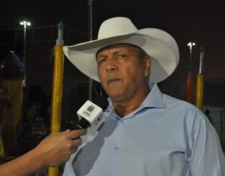Jorge Bezerra retoma presidência anapolina do DC.