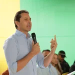 Prefeito Leandro Vilela anuncia contrato assinado com Banco dos Brics.