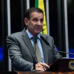 Senador Vanderlan Cardoso quer emenda à PEC do fim da 6x1. (Foto: Senado Federal)