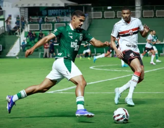 Kadu Sousa fez o gol da vitória do Goiás diante do Botafogo-SP (Foto - Rosiron Rodrigues)