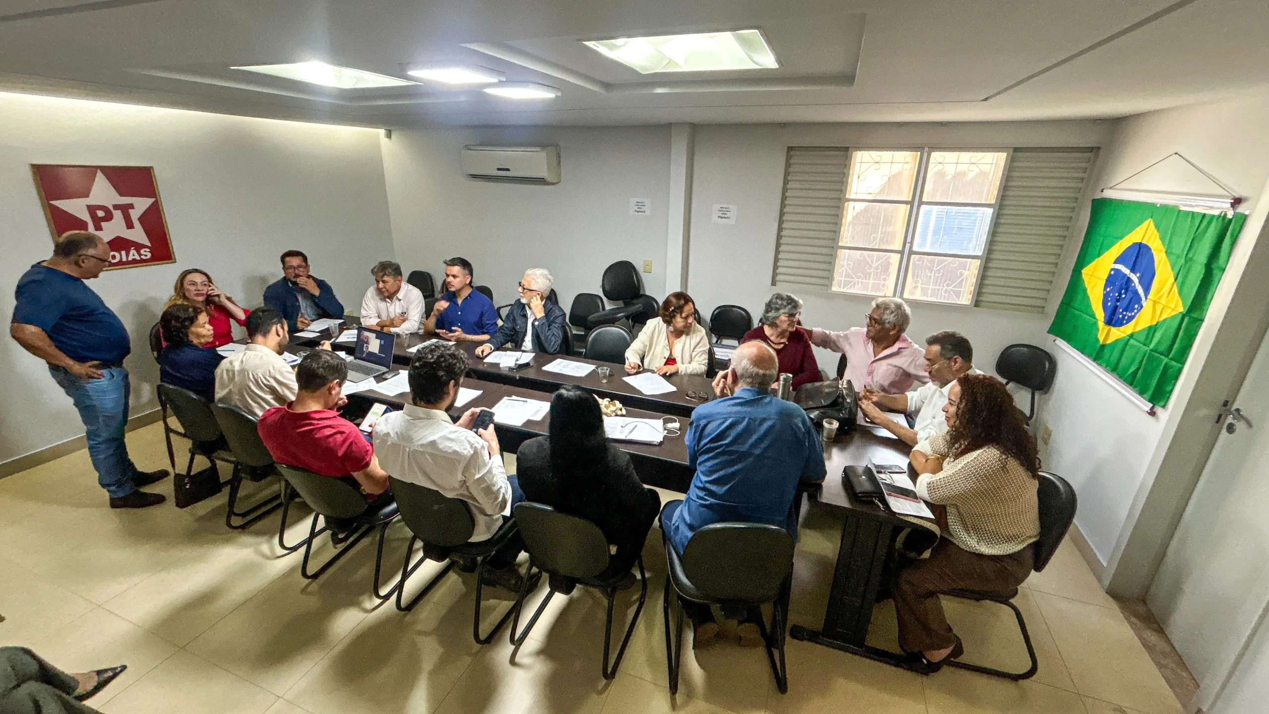 Reunião do PT para definir nome de Bueno: partido quer fechar apoio da frente progressista. (Foto: Divulgação)