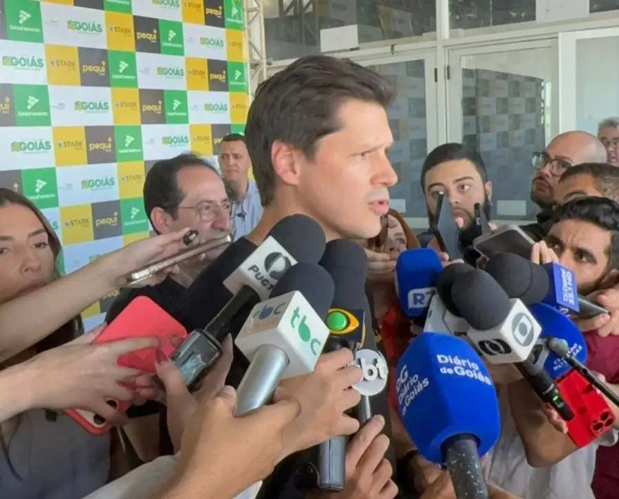 Daniel Vilela lança o Pequi Bank e destaca que Goiás é o primeiro estado do país a implementar uma plataforma digital público-privada de multisserviços financeiros. (Foto: Altair Tavares)