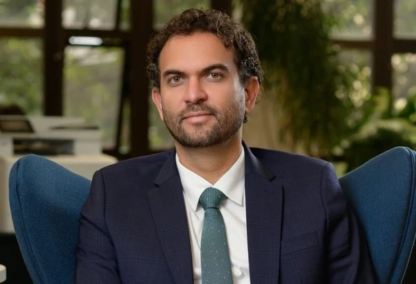 Felipe Nunes, da Quaest, fará palestra em evento da Fieg.