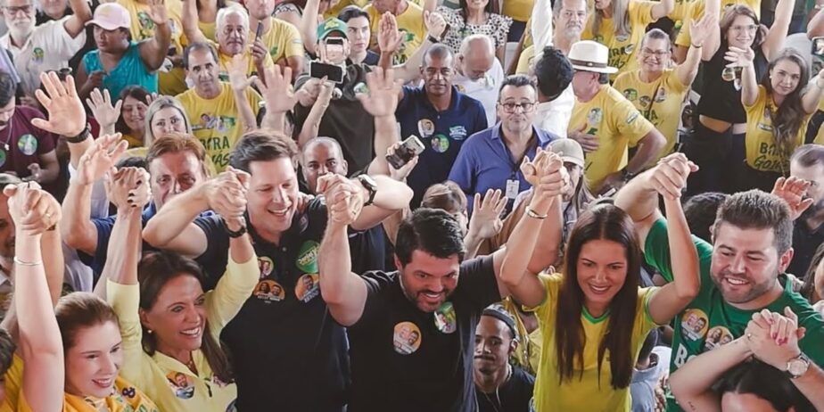 Daniel Vilela faz ato de campanha em Anápolis ao lado de Márcio Corrêa, Célio Silveira e Amilton Filho